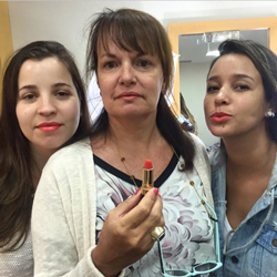 como escolher a cor do batom